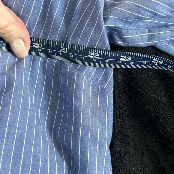 LOFT EMBROIDERED RUFFLE SLEEVE MENSWEAR STYLE BUTTON TOP, BLUE WHITE PINSTRIPE M - Picture 8 of 10